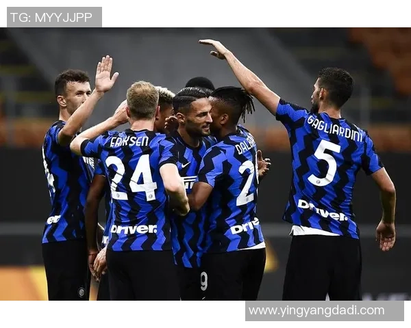 阿雅克与图尔的精彩对决结果揭晓赛季走势引人关注